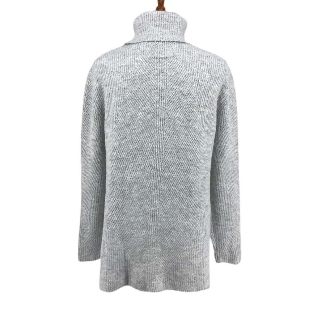 Sweet Romeo Light Gray Knit Turtleneck Sweater, NWT - Picture 4 of 7